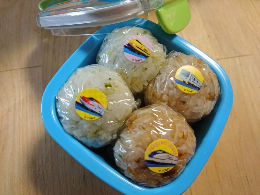 プラレール　お弁当グッズ