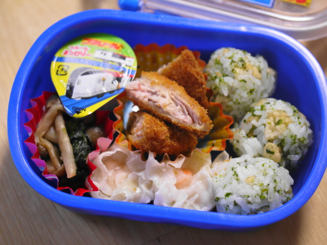 まぐろカツ弁当