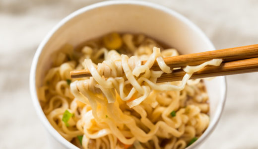 カップラーメン