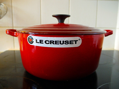 ルクルーゼの鍋のサイズ別使い方とおすすめレシピ！1合から炊飯できる 