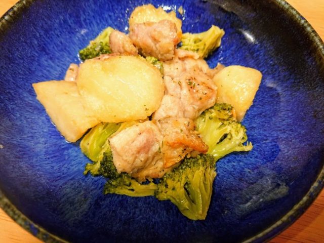ファミマ お母さん食堂 アヒージョ